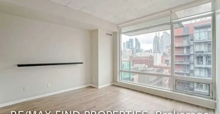 333 Adelaide Street East, Toronto, ON, M5A 4T4