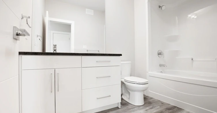 5715 Roblin Boulevard, Winnipeg, MB, R3R 0G8 - 6