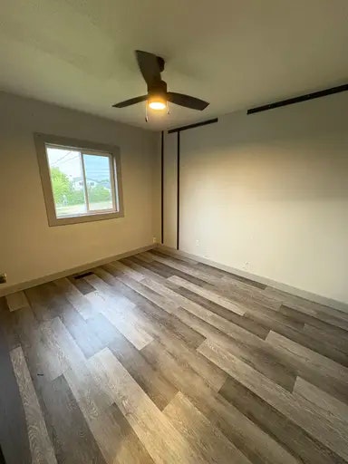 4513 50 Street, Sylvan Lake, AB, T4S 1G9 - 7