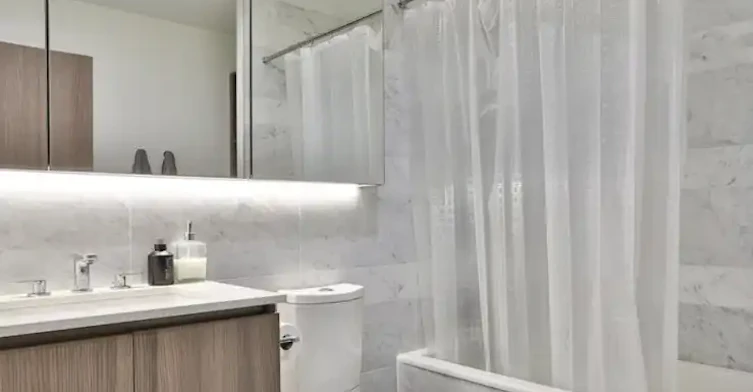 19 Bathurst Street, Toronto, ON, M5V 0N2 - 12