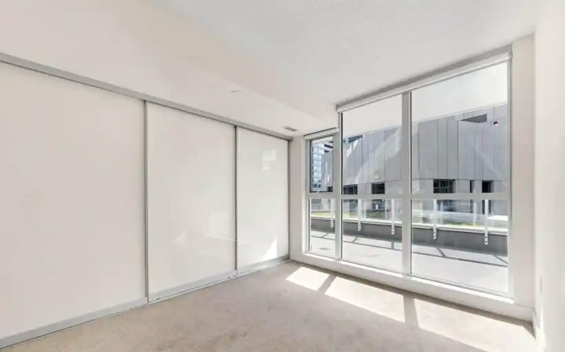 75 Queens Wharf Road, Toronto, ON, M5V 0J8 - 9