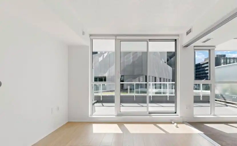 75 Queens Wharf Road, Toronto, ON, M5V 0J8 - 14