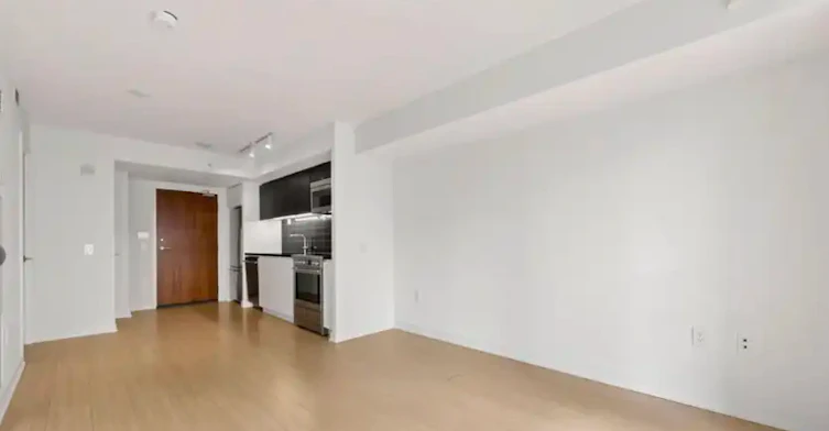 75 Queens Wharf Road, Toronto, ON, M5V 0J8 - 2