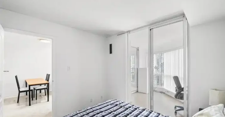 10 Yonge Street, Toronto, ON, M5E 1R4 - 13