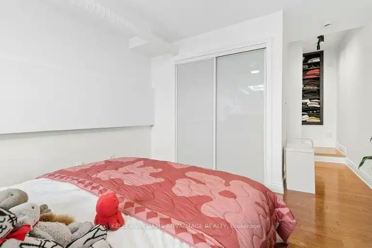 394 Euclid Avenue, Toronto, ON, M6G 1A6 - 5
