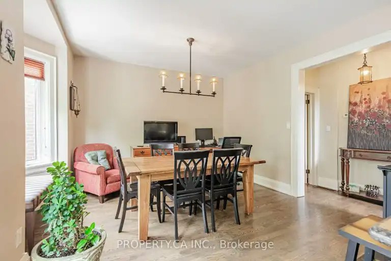 131 Gillard Avenue, Toronto, ON, M4J 4N7 - 12