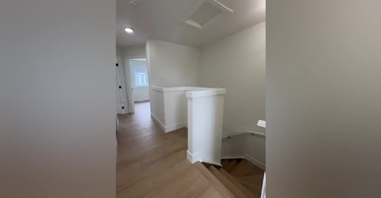 9844 155 Street Northwest, Edmonton, AB, T5P 2K9 - 10