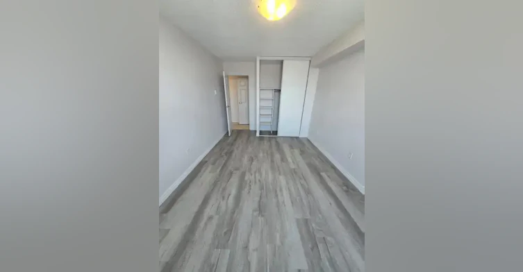 3561 Eglinton Avenue West, Toronto, ON, M6M 5C7 - 5