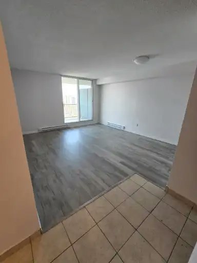 3561 Eglinton Avenue West, Toronto, ON, M6M 5C7 - 7