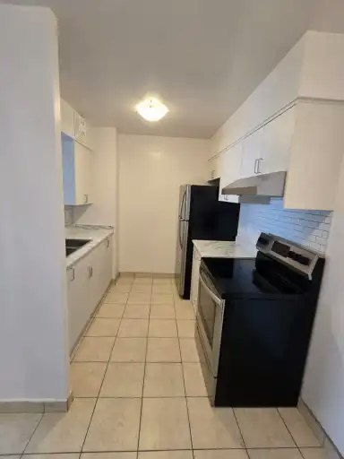 3561 Eglinton Avenue West, Toronto, ON, M6M 5C7 - 11