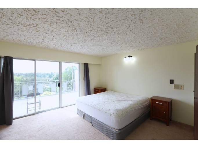 1124 Holdom Avenue, Burnaby, BC, V5B 3V6 - 7