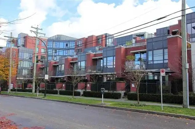 3228 Tupper Street, Vancouver, BC, V5Z 4S7