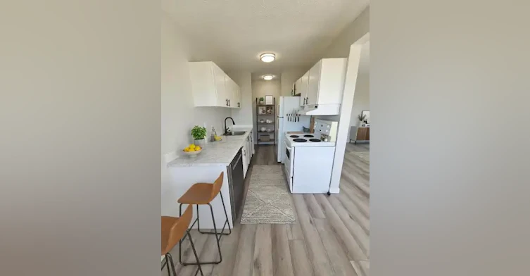 9750 163 Street Northwest, Edmonton, AB, T5P 3M8
