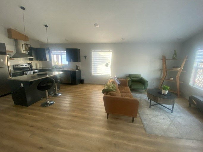 9302 106 Avenue, Grande Prairie, AB, T8V 1H7 - 3