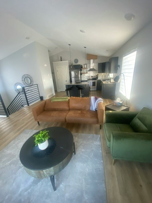 9302 106 Avenue, Grande Prairie, AB, T8V 1H7 - 4