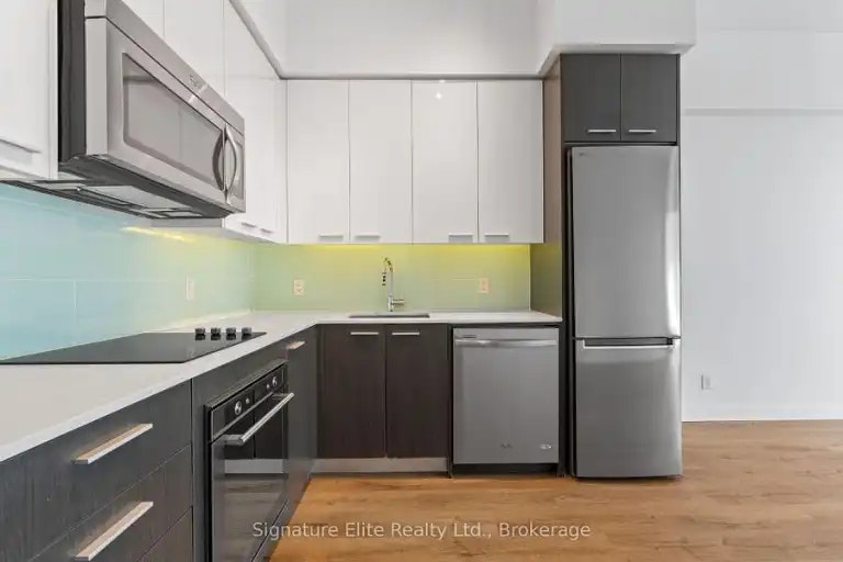 1075 Queen Street East, Toronto, ON, M4M 1K5 - 5