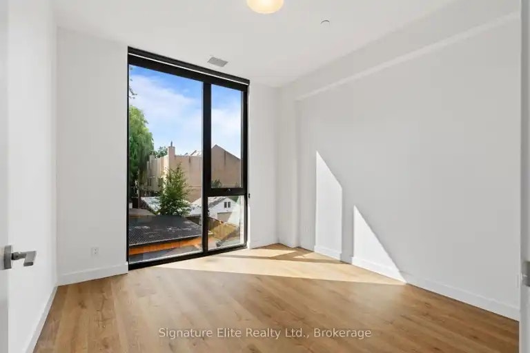 1075 Queen Street East, Toronto, ON, M4M 1K5 - 7
