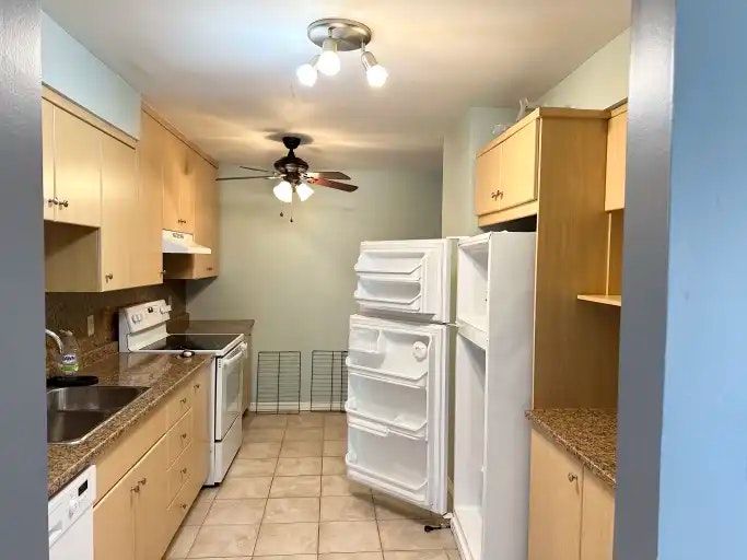 27 Windfield Crescent, Kingston, ON, K7K 6G5 - 3