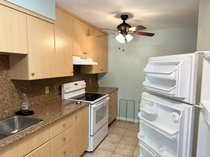 27 Windfield Crescent, Kingston, ON, K7K 6G5 - 4