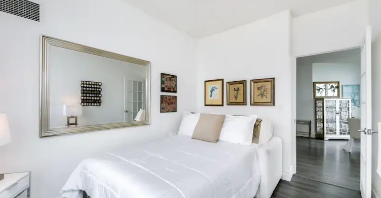 219 Fort York Boulevard, Toronto, ON, M5V 1B1 - 11