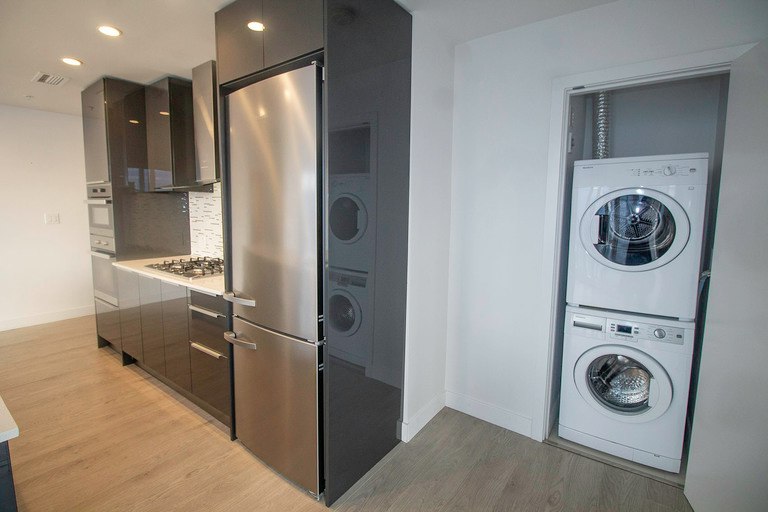 1283 Howe Street, Vancouver, BC, V6Z 0C3 - 11