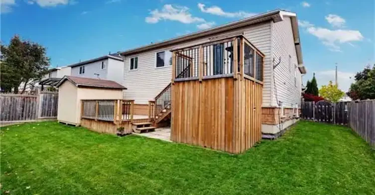 16 Redfern Crescent, Clarington, ON, L1C 5G8 - 2