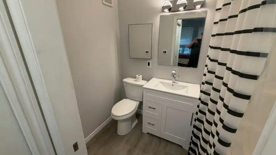 9120 156 Street, Edmonton, AB, T5R 1Y8 - 14
