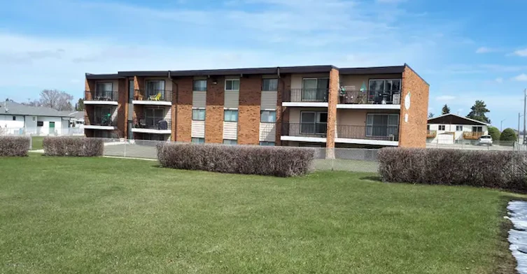 4820 46 Street, Innisfail, AB, T4G 1B9