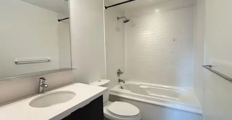 21 Widmer Street, Toronto, ON, M5V 0B8 - 12