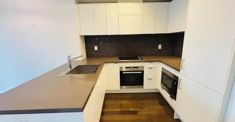 21 Widmer Street, Toronto, ON, M5V 0B8 - 7