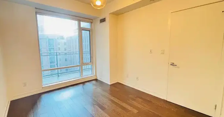 21 Widmer Street, Toronto, ON, M5V 0B8 - 5