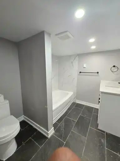 41 Fairbanks Street, Oshawa, ON, L1H 2L7 - 7