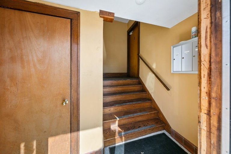 344 Partington Avenue, Windsor, ON, N9B 2N5 - 6