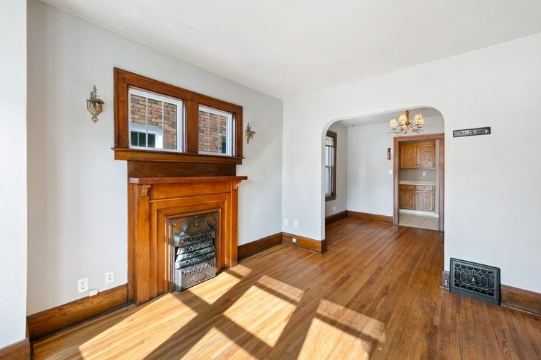 344 Partington Avenue, Windsor, ON, N9B 2N5 - 9