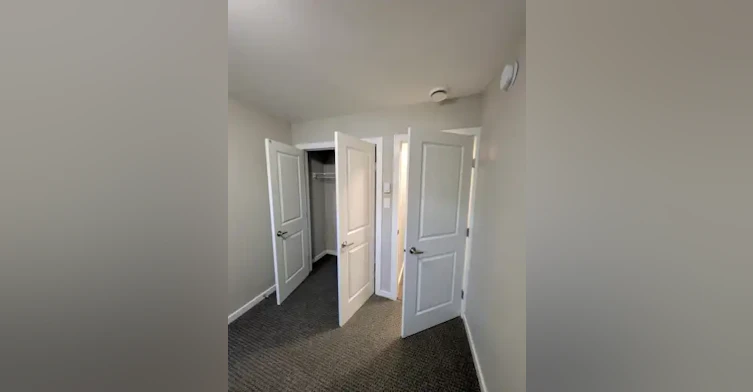 28 Regal Avenue, Winnipeg, MB, R2M 0N9 - 6