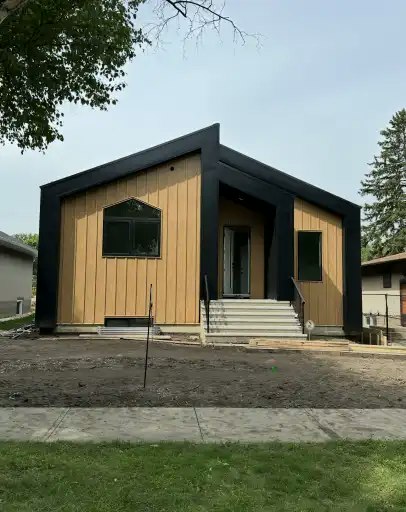 12342 131 Street Northwest, Edmonton, AB, T5L 1N3