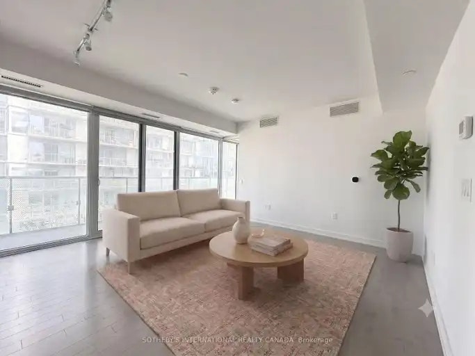 15 Queens Quay East, Toronto, ON, M5E 0C5 - 10