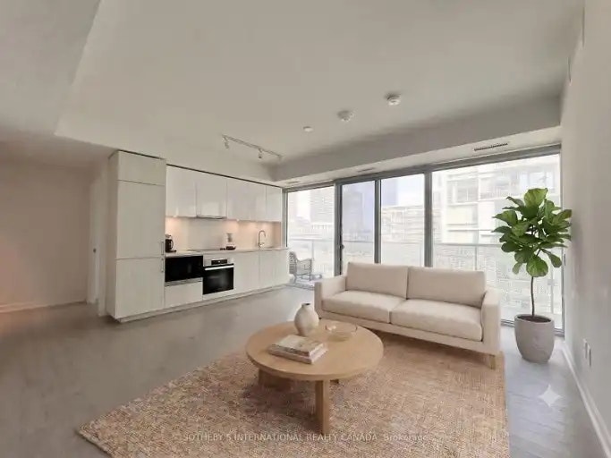 15 Queens Quay East, Toronto, ON, M5E 0C5 - 9