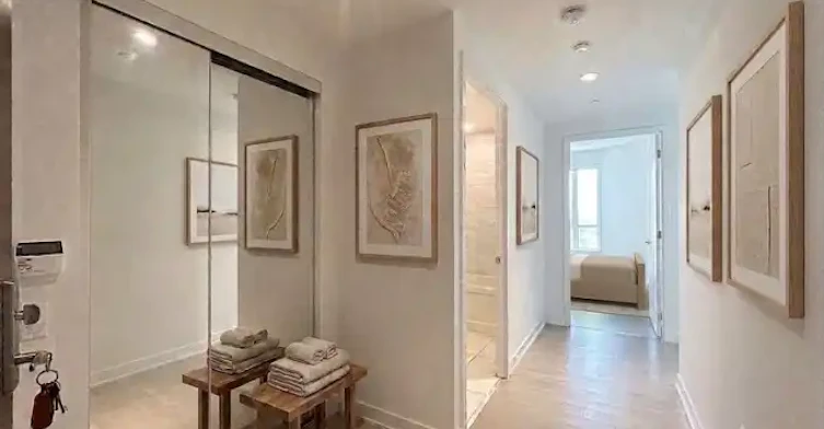 15 Queens Quay East, Toronto, ON, M5E 0C5 - 4