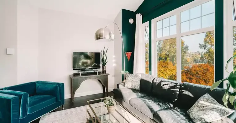 83 Star Crescent, New Westminster, BC, V3M 6X6 - 3