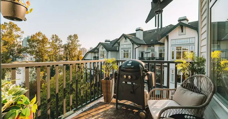 83 Star Crescent, New Westminster, BC, V3M 6X6 - 11