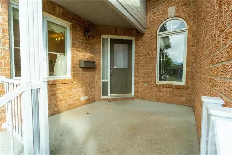 55 Bunting Lane, Ottawa, ON, K2M 2P5 - 2