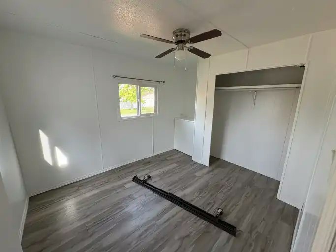22 Mobile Drive, Three Hills, AB, T0M 2N0 - 11