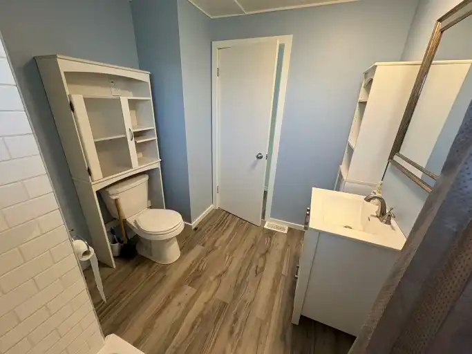 22 Mobile Drive, Three Hills, AB, T0M 2N0 - 8