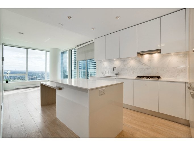 4510 Halifax Street, Burnaby, BC, V5C 0K4 - 5