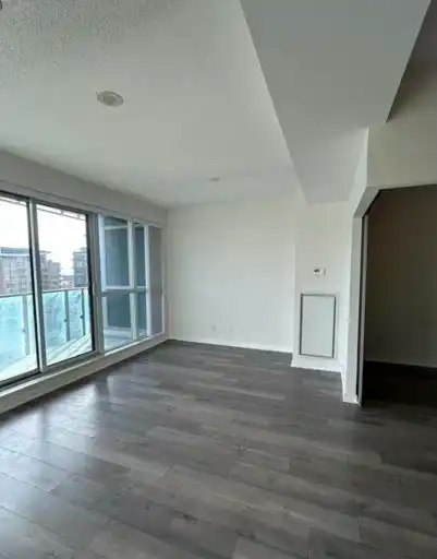 150 Liberty Street East, Toronto, ON, M6K 3R5 - 8