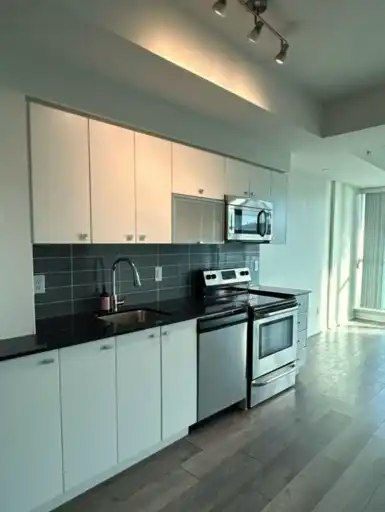 150 Liberty Street East, Toronto, ON, M6K 3R5 - 3