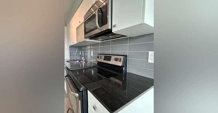 150 Liberty Street East, Toronto, ON, M6K 3R5 - 4