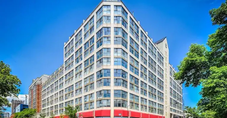 222 The Esplanade, Toronto, ON, M5A 4M8 - 3