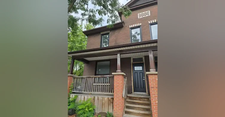 1354 Queen Street East, Toronto, ON, M4L 1C8 - 2